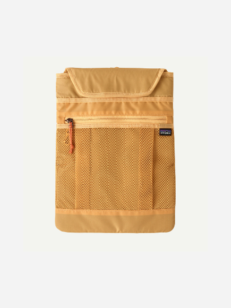 Patagonia Atom Tote Pack 20L: Mountain Breeze Buttercup Yellow