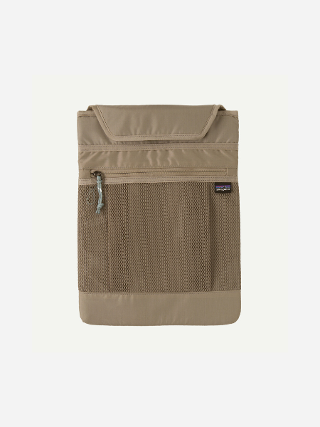 Patagonia Atom Tote Pack 20L: 
Seabird Grey