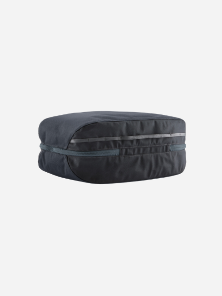Patagonia Black Hole Cube 14L: 
Smolder Blue