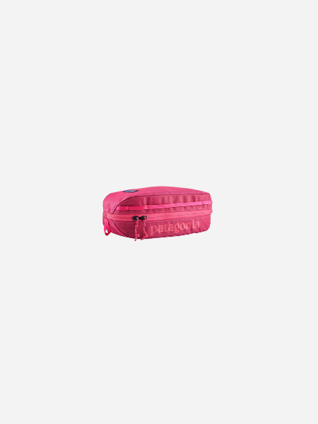 Patagonia 3L Black Hole Cube: 
Luminous Pink