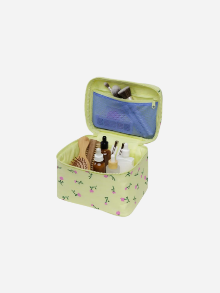 BAGGU Large Cosmetic Case: 
Painted Wildflower