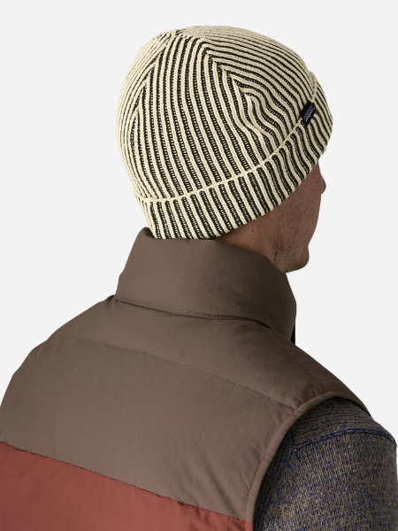 Set of 2 Patagonia women’s Fisherman’s Rolled Beanies - Tan and Cream asht_600x.jpg?v=1695147504 main image 3