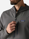 Patagonia Men's R2 Techface Pull Over : Forge Grey