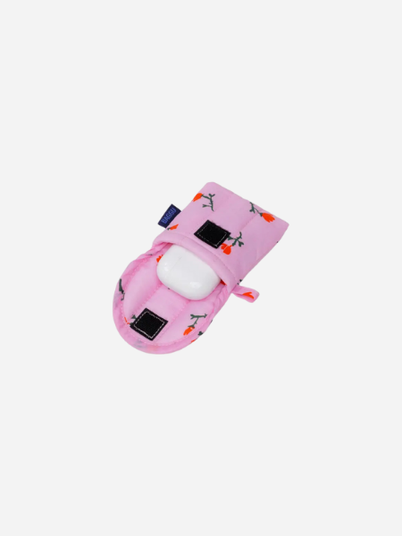 BAGGU Puffy Earbuds Case: 
Painted Wildflower