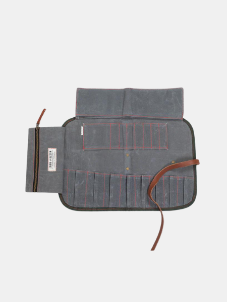 IRON & RESIN TOOL ROLL