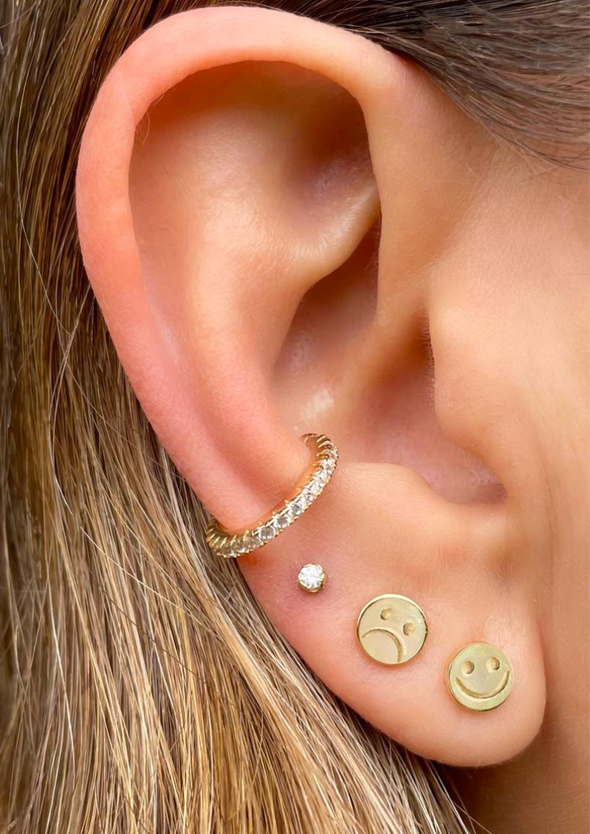 KRIS NATIONS HAPPY FACE STUD EARRING